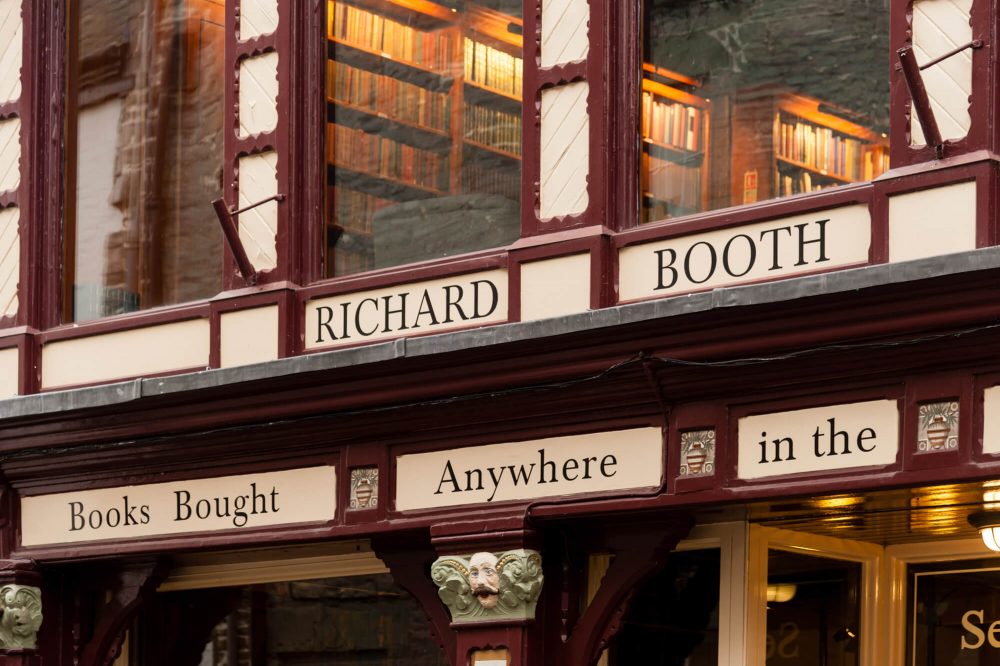 hay-on-wye uk booktown guide